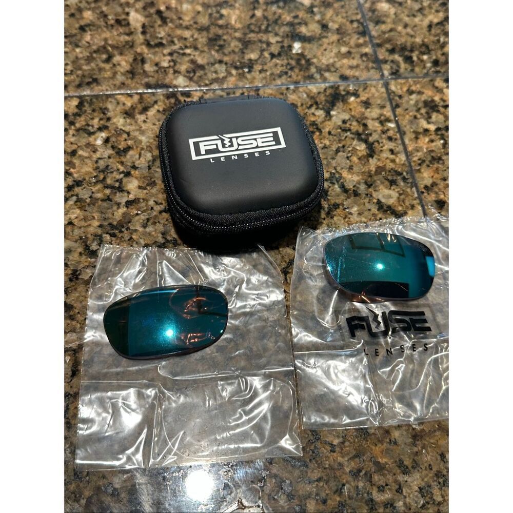 Fuse premier glacier mirrored polarized lenses